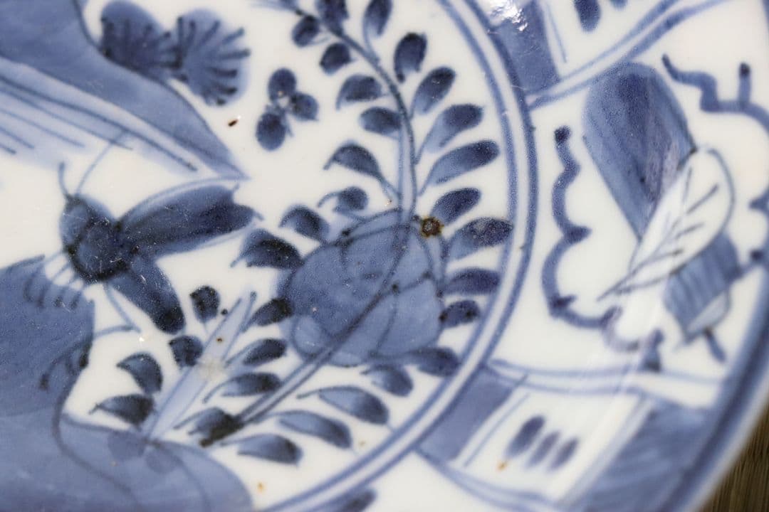 【CM69】古伊万里 芙蓉手 染付皿 三客 江戸期 虫図 飛蝗 草花 宝尽