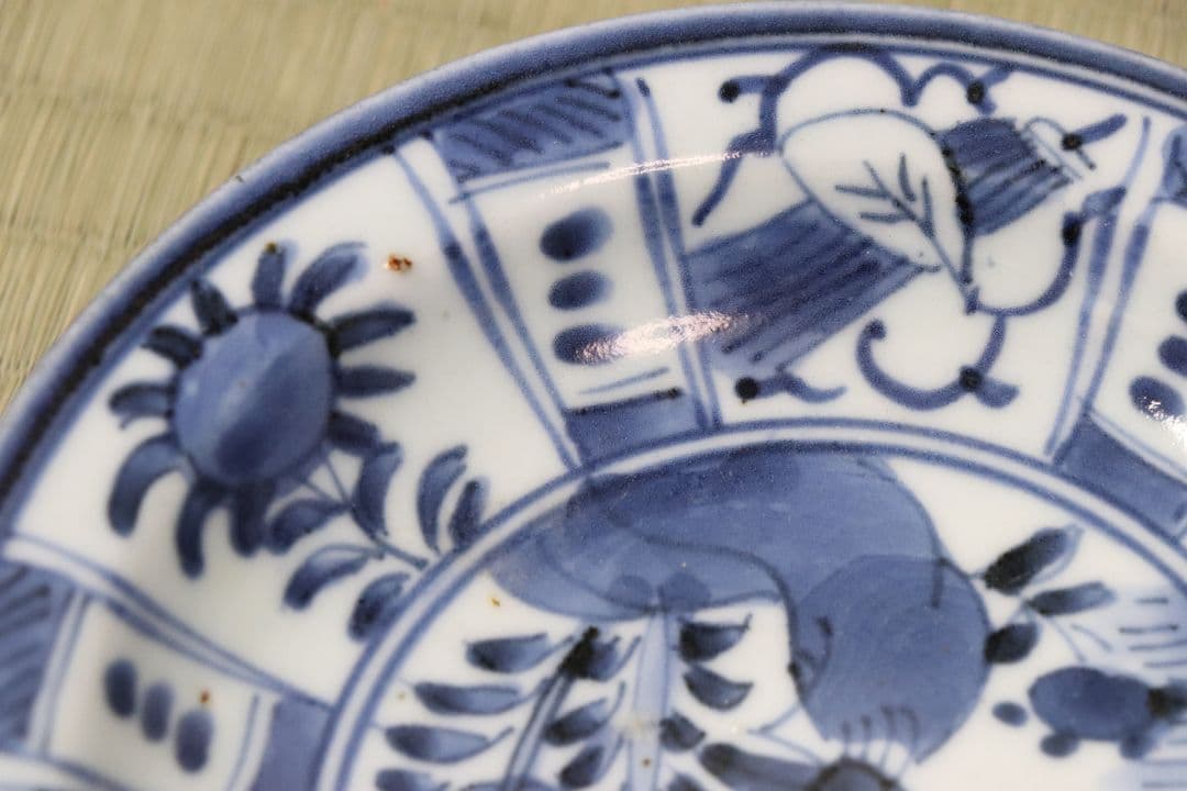 【CM69】古伊万里 芙蓉手 染付皿 三客 江戸期 虫図 飛蝗 草花 宝尽