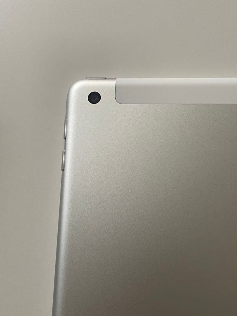 iPad 代6世代本体　　端末の調子良好