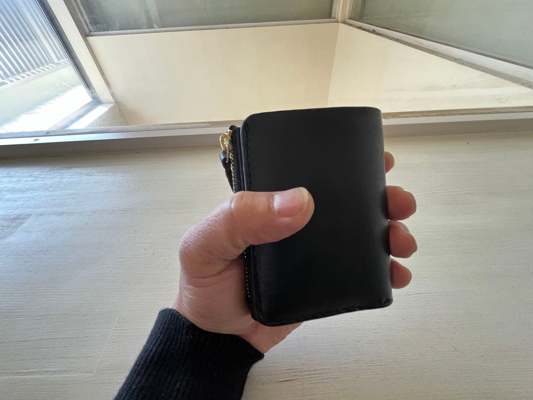 HARUオリジナルコンパクト本革財布ブラック(2箇所からの取り出し可能！)