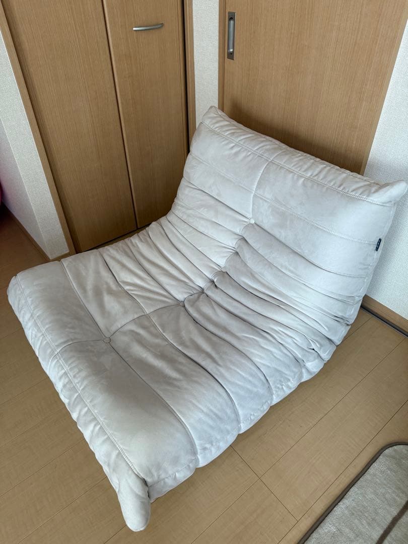 トーゴ風　ホワイトソファ 1人掛け