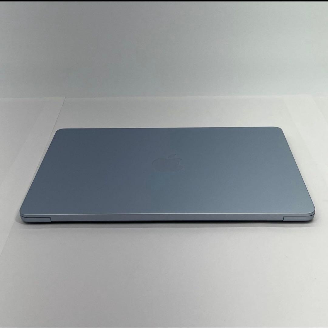 C*a様 MacBookAir 13インチ M4 16GB 512GB スカイブ