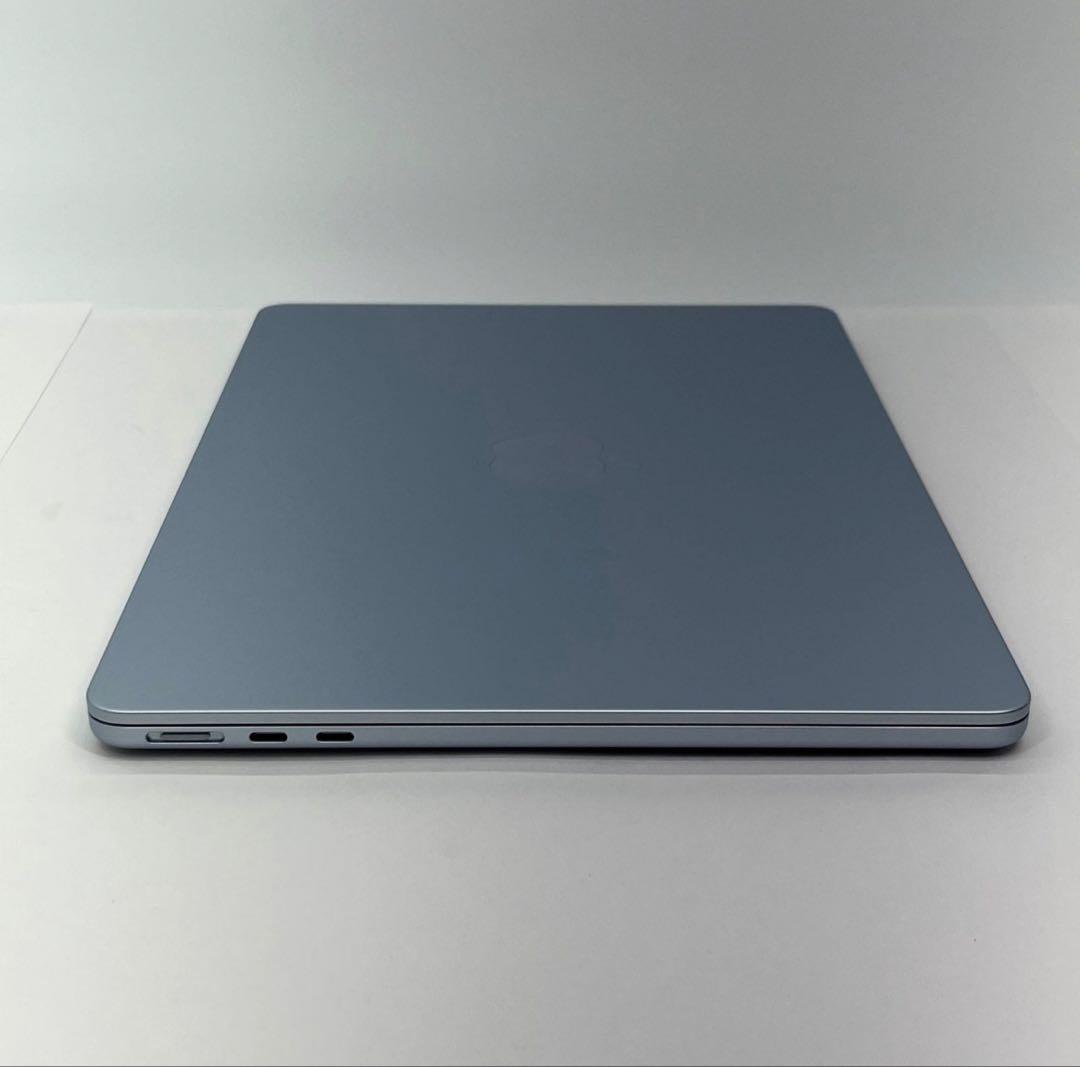 C*a様 MacBookAir 13インチ M4 16GB 512GB スカイブ