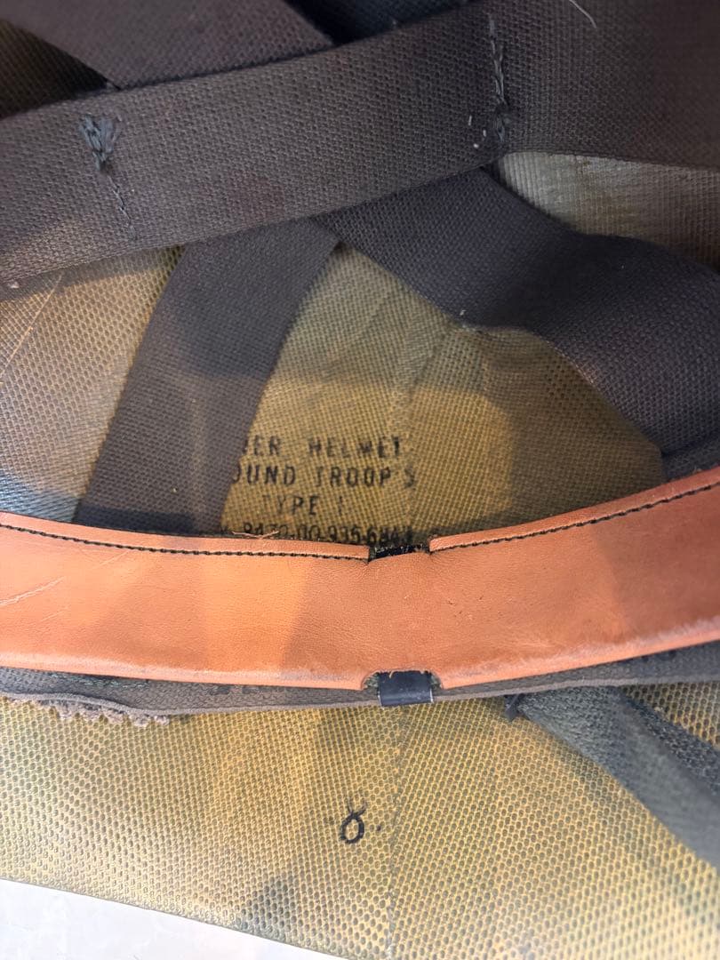 実物　米軍憲兵隊(MP)ヘルメット　オリジナルペイント
