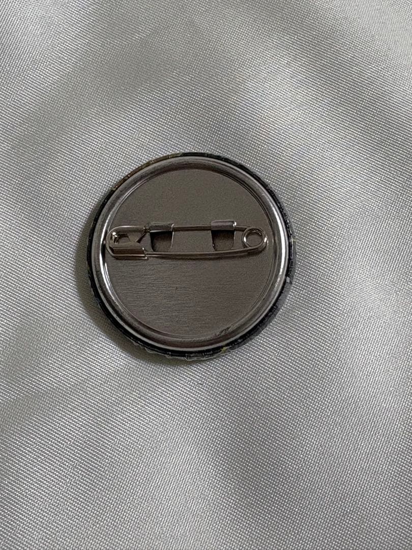 ペルソナ スノーフェスティバル PSF P4主人公 缶バッジ