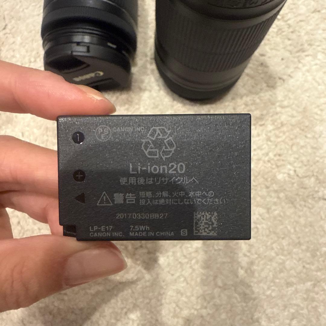 Canon kiss X9 Wi-FiBluetooth搭載　一眼レフ