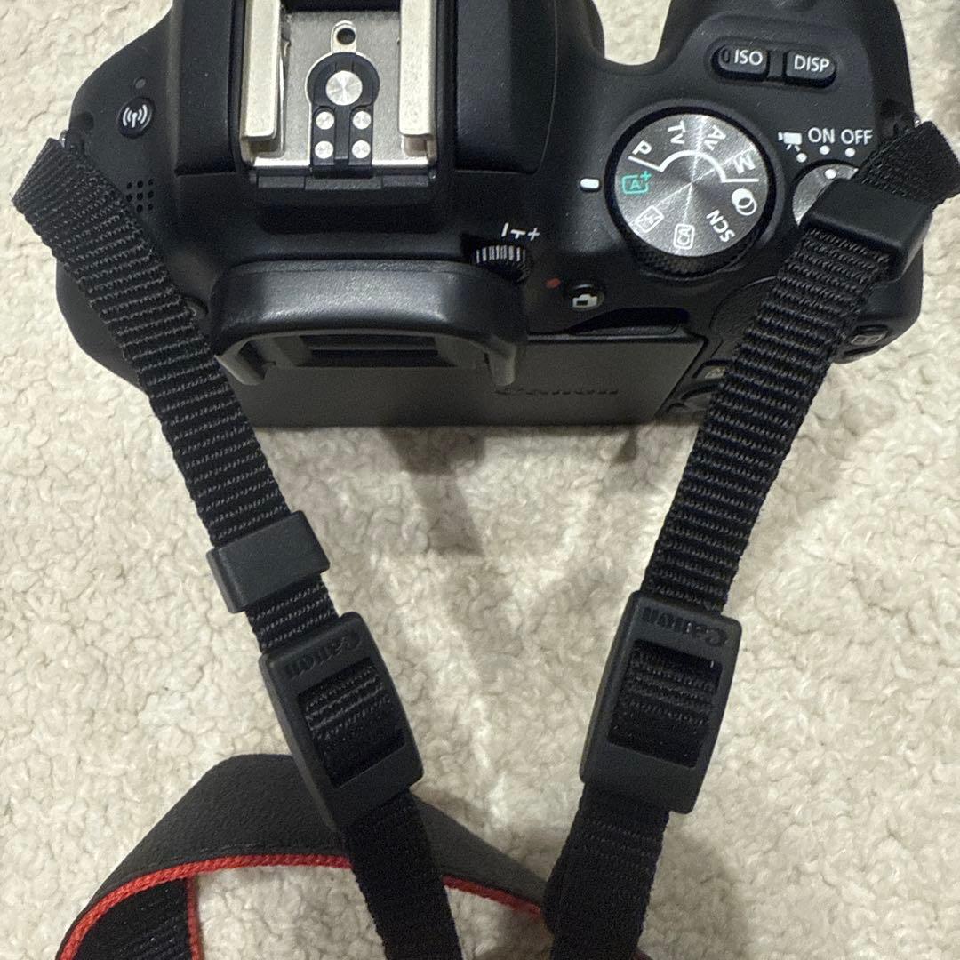 Canon kiss X9 Wi-FiBluetooth搭載　一眼レフ