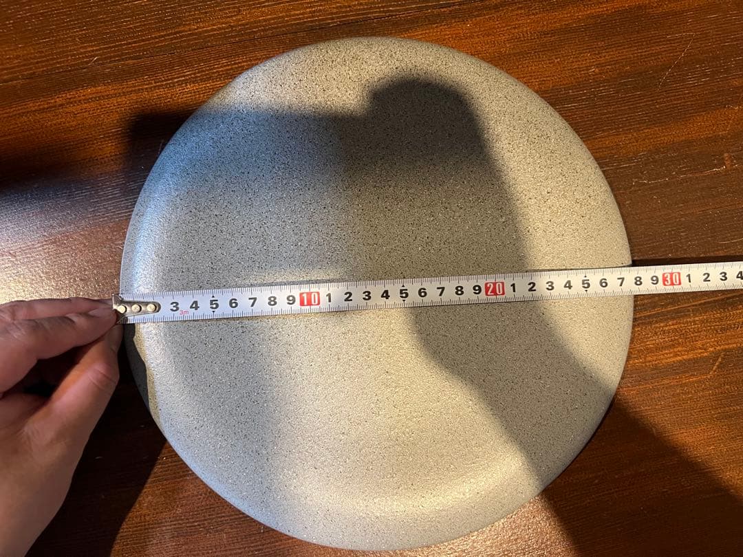 グレー 円形皿 直径約28cm ソフィー ラウンディッシュプレート2枚〜