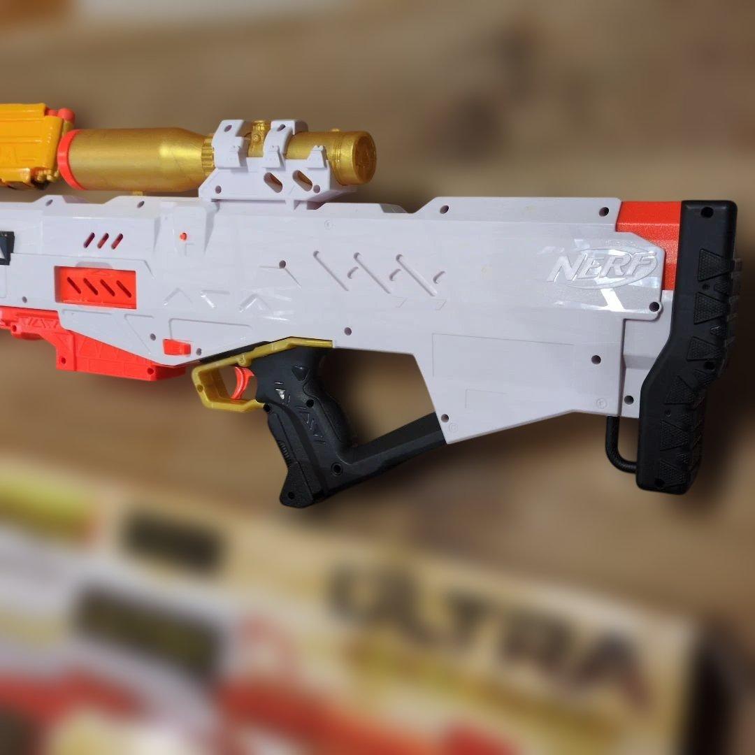 NERF ULTRA ファラオトイガン 8個の弾付き