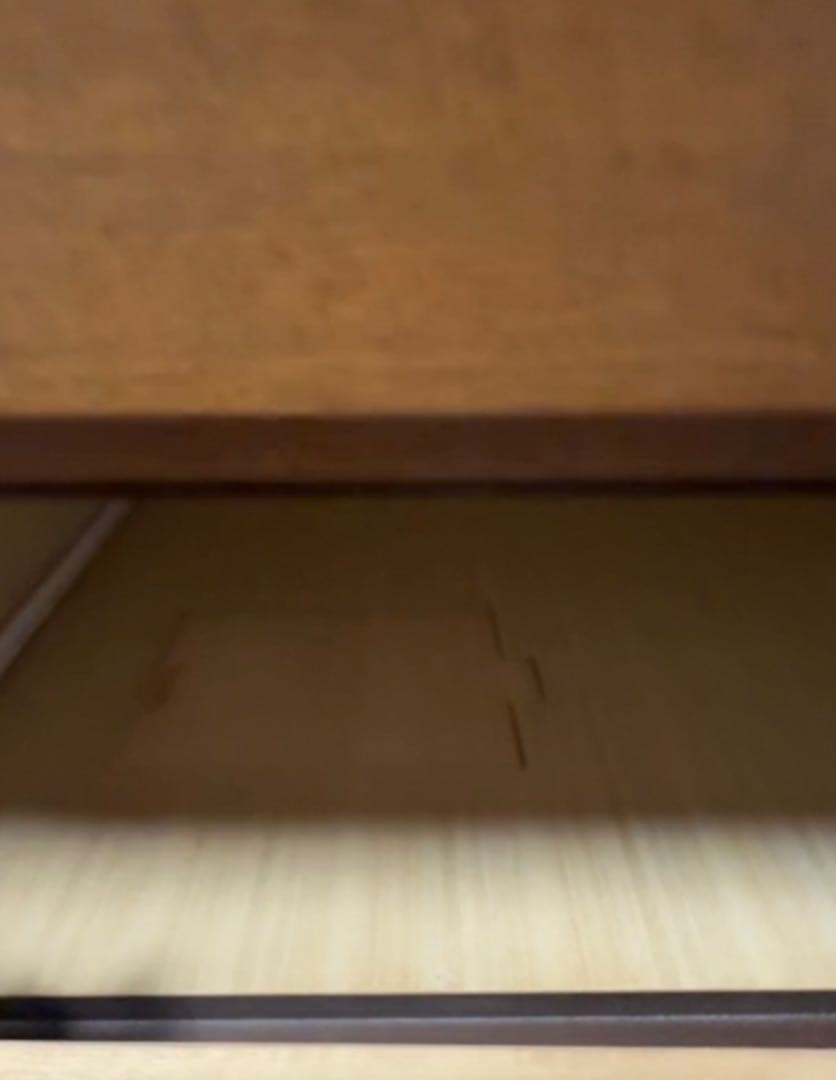 洋服だんす　右