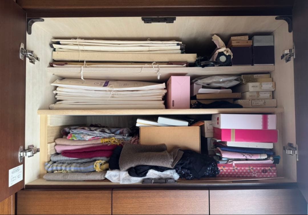 洋服だんす　右