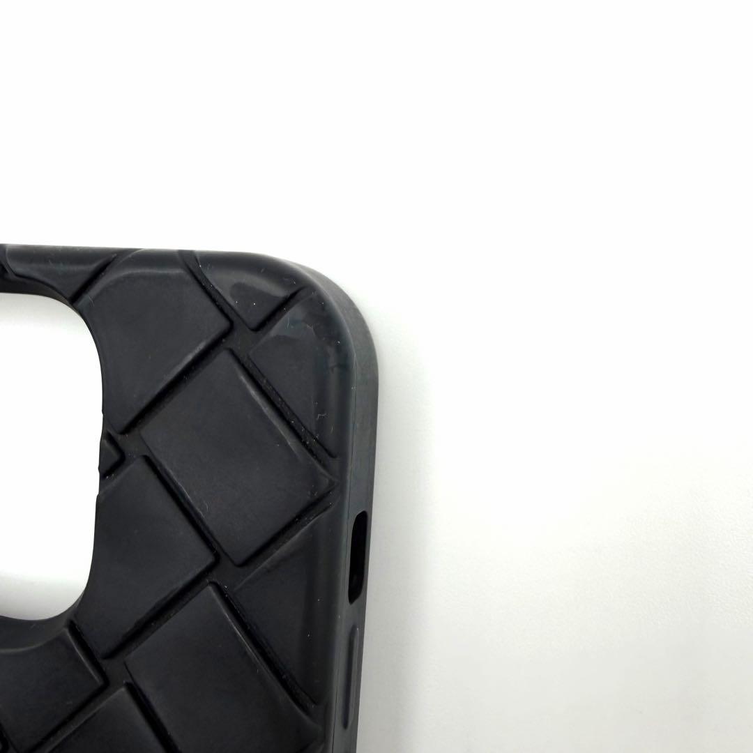 ボッテガヴェネタ　シリコン　iPhoneケース　14Pro ストラップ　ブラック