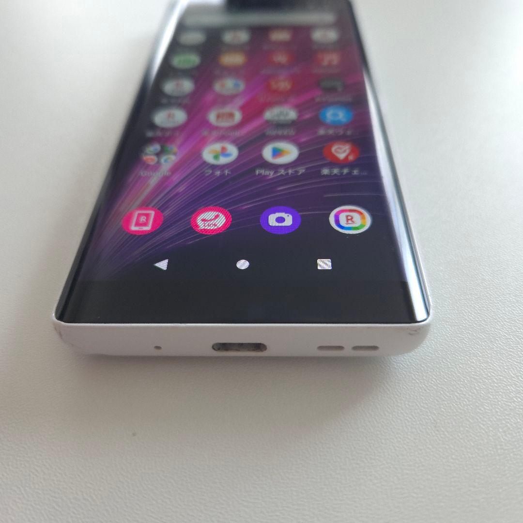 Rakuten Hand 5G シムフリー アンドロイド11 209
