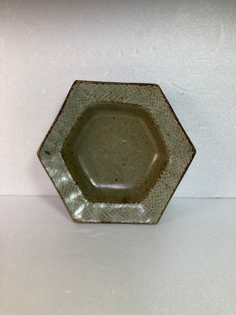 島岡達三　象嵌六角皿　益子焼　人間国宝　民芸　民藝　濱田庄司の弟子