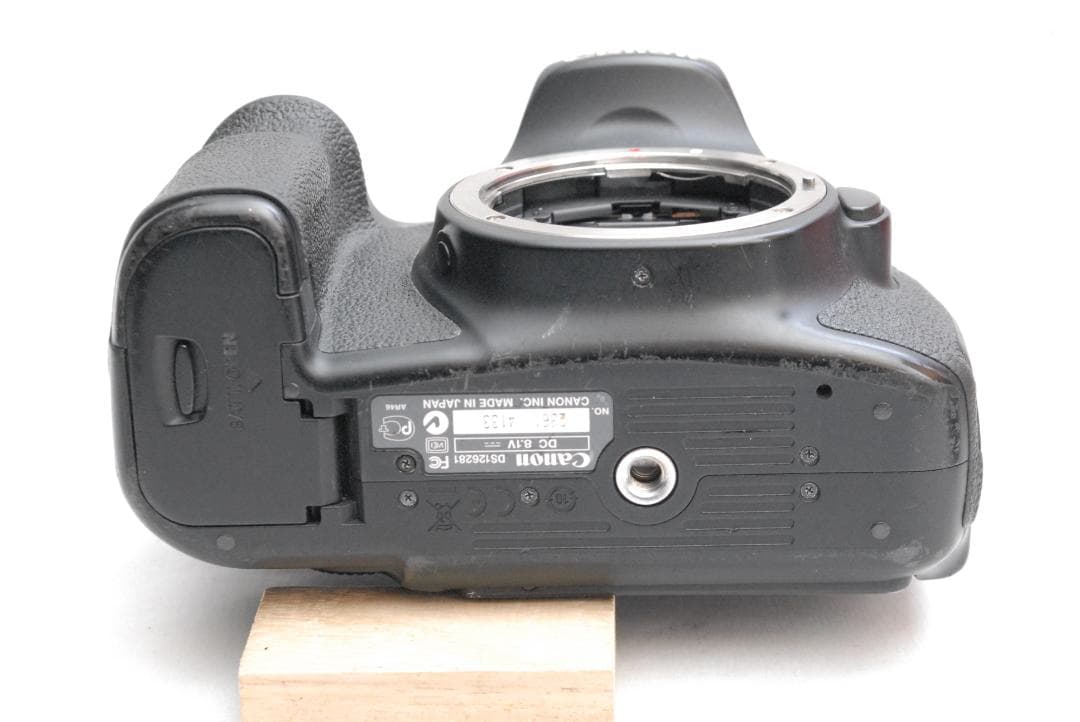 Canon EOS 60D/EF-S 18-55 1:3.5-5.6 IS 良品