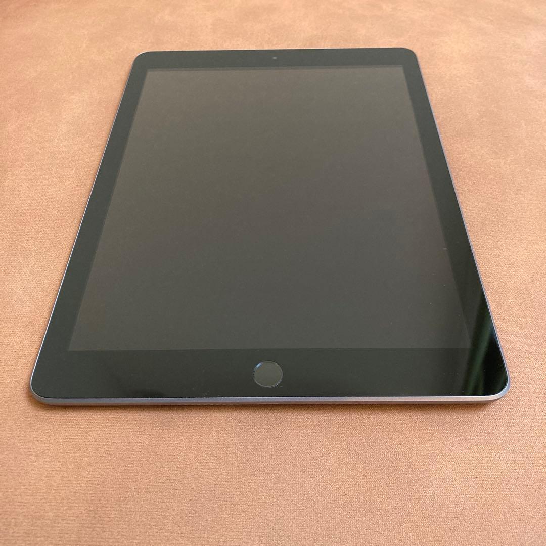 800 美品☆電池最良好☆iPad6 第6世代 32GB WIFIモデル☆