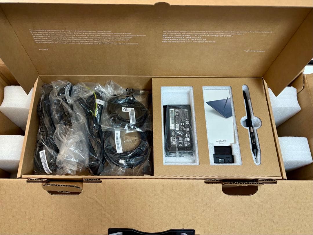 Wacom cintiq 22 液晶タブレット