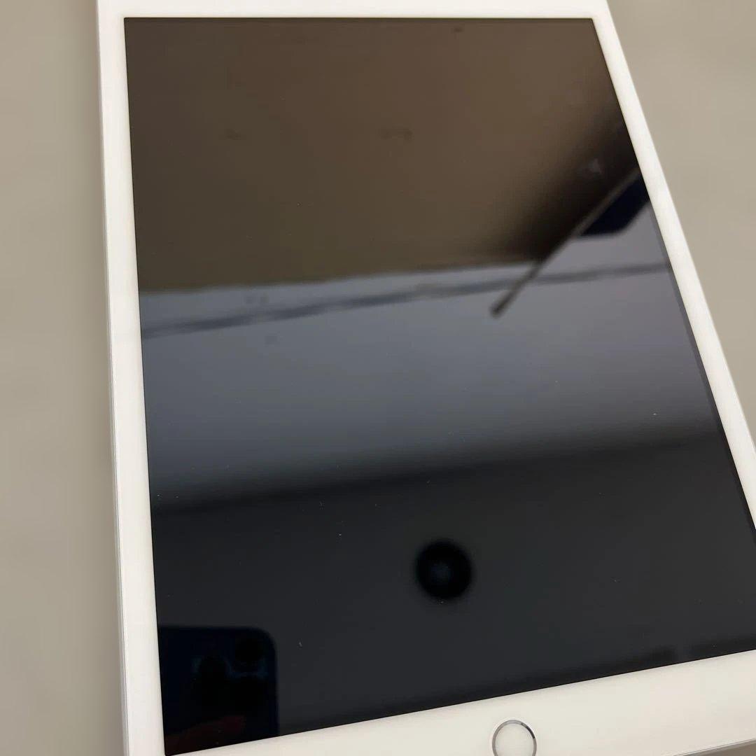 602213 AppleiPad 第7世代32GB Wi-Fi Cellular