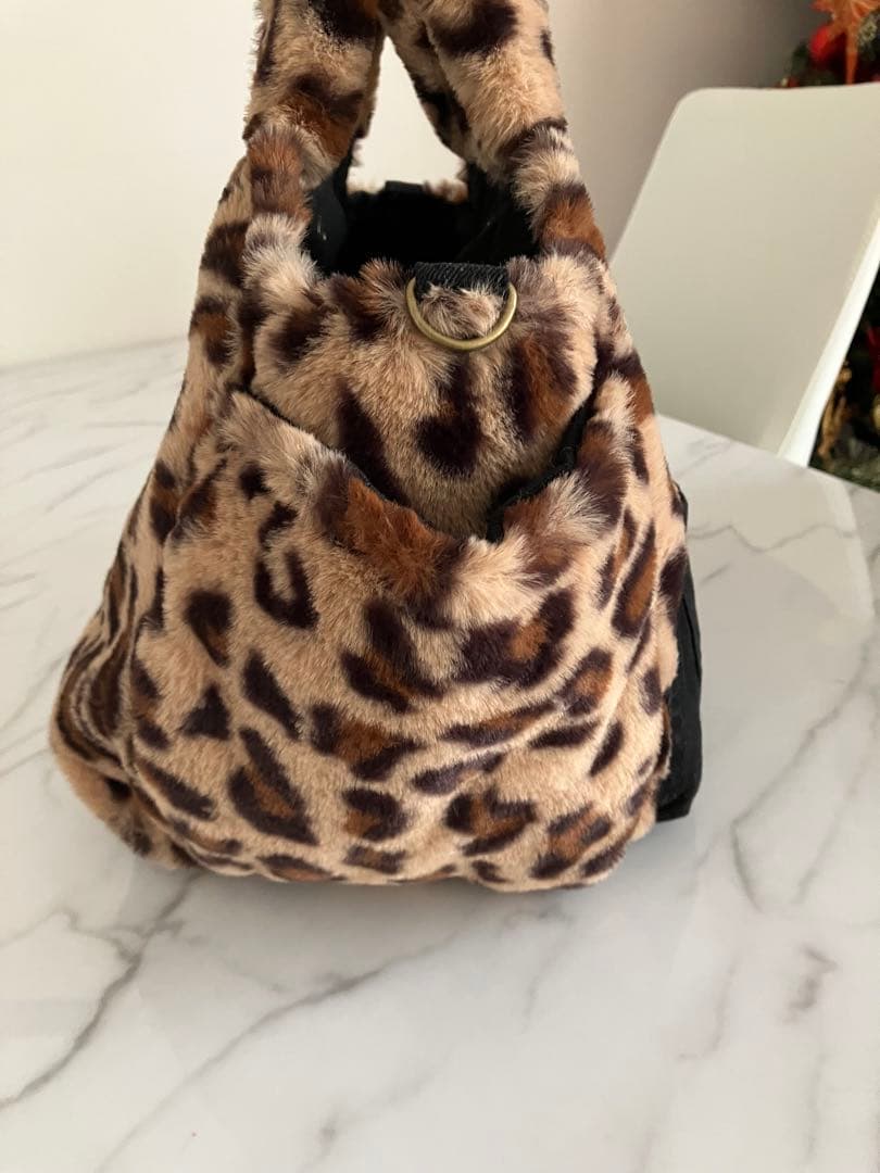 965 大きめふんわりヒョウ柄リメイクバック　オーバーオールデニムハンドメイド