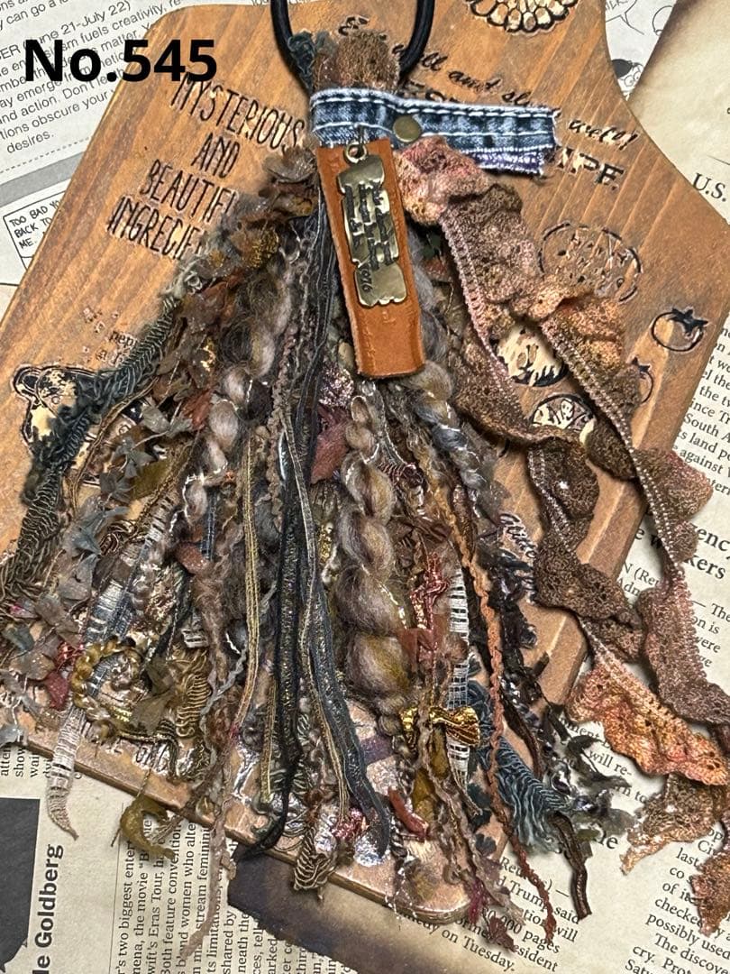 タッセルヘアゴム　　No.545