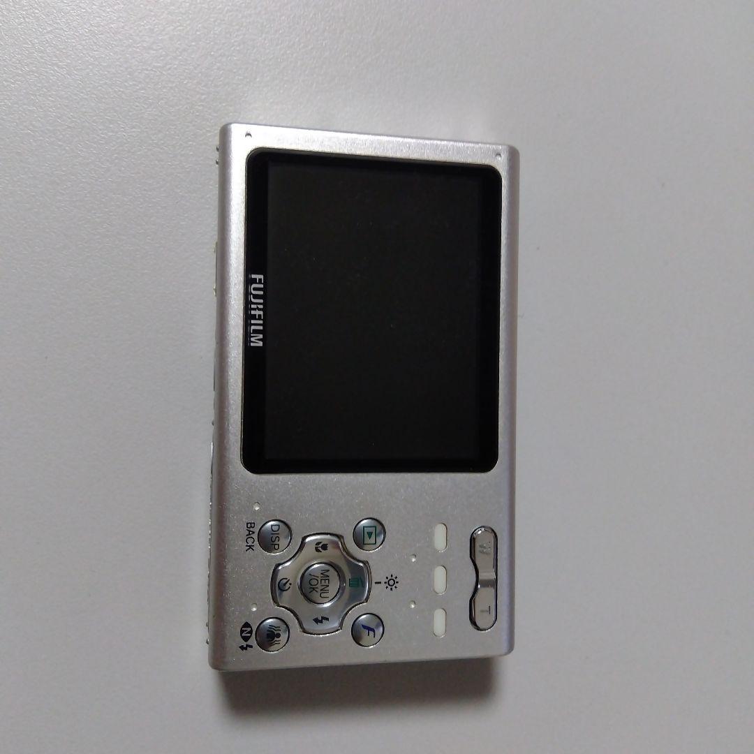 富士フイルム　FUJIFILM　 FINEPIX Z5