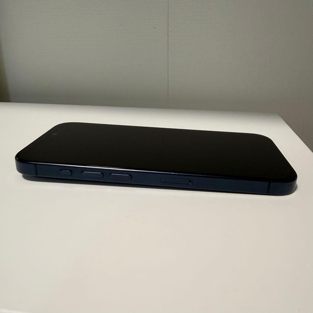 Apple iPhone 15 Pro ブルーチタニウム