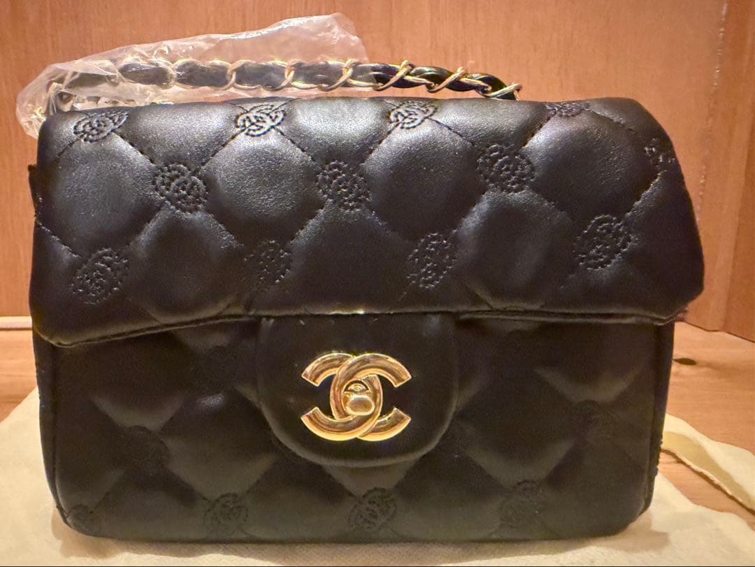 ショルダーバック　黒　ノベルティ