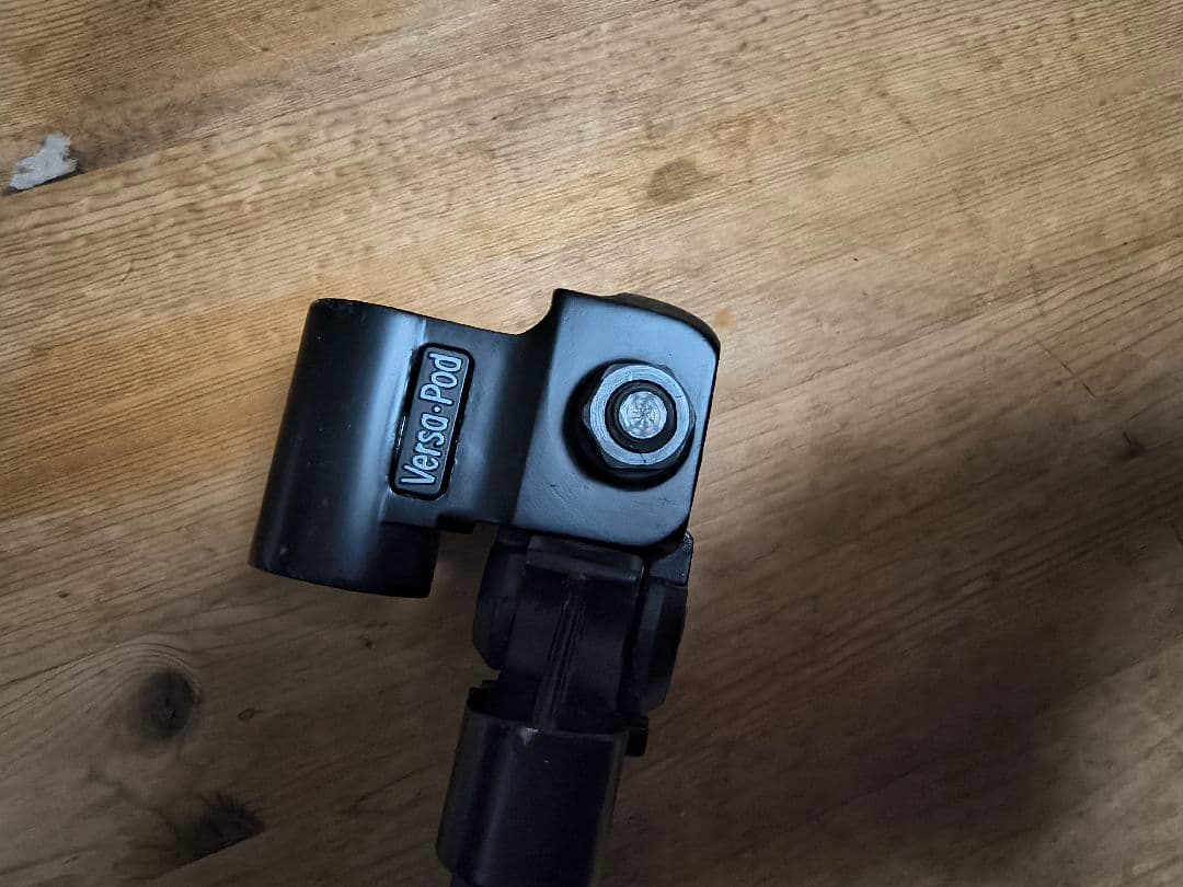 Versa Pod ベルサポッド Model 2 バイポッド