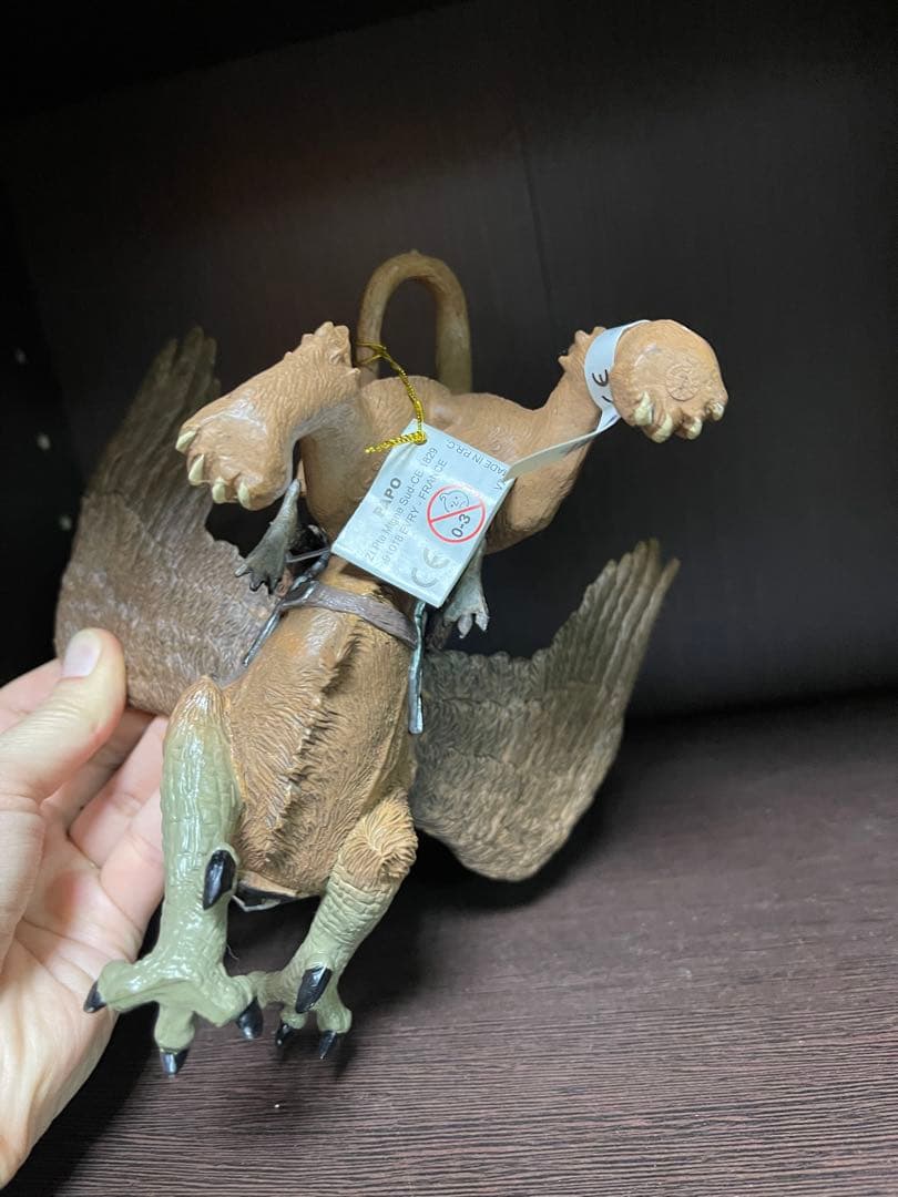 稀少品・グリフォン フィギュア 騎士付き