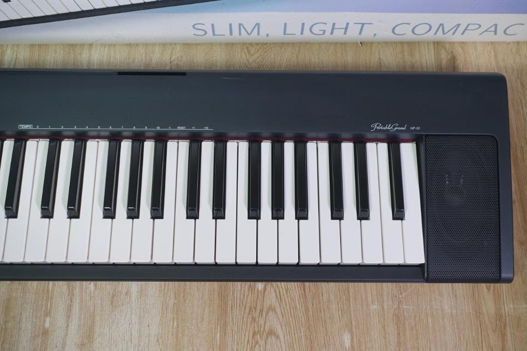 【美品】 YAMAHA 電子ピアノ NP-30 送料無料