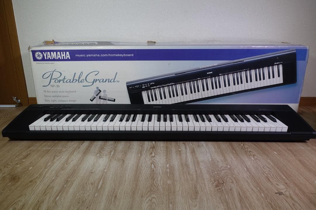 【美品】 YAMAHA 電子ピアノ NP-30 送料無料