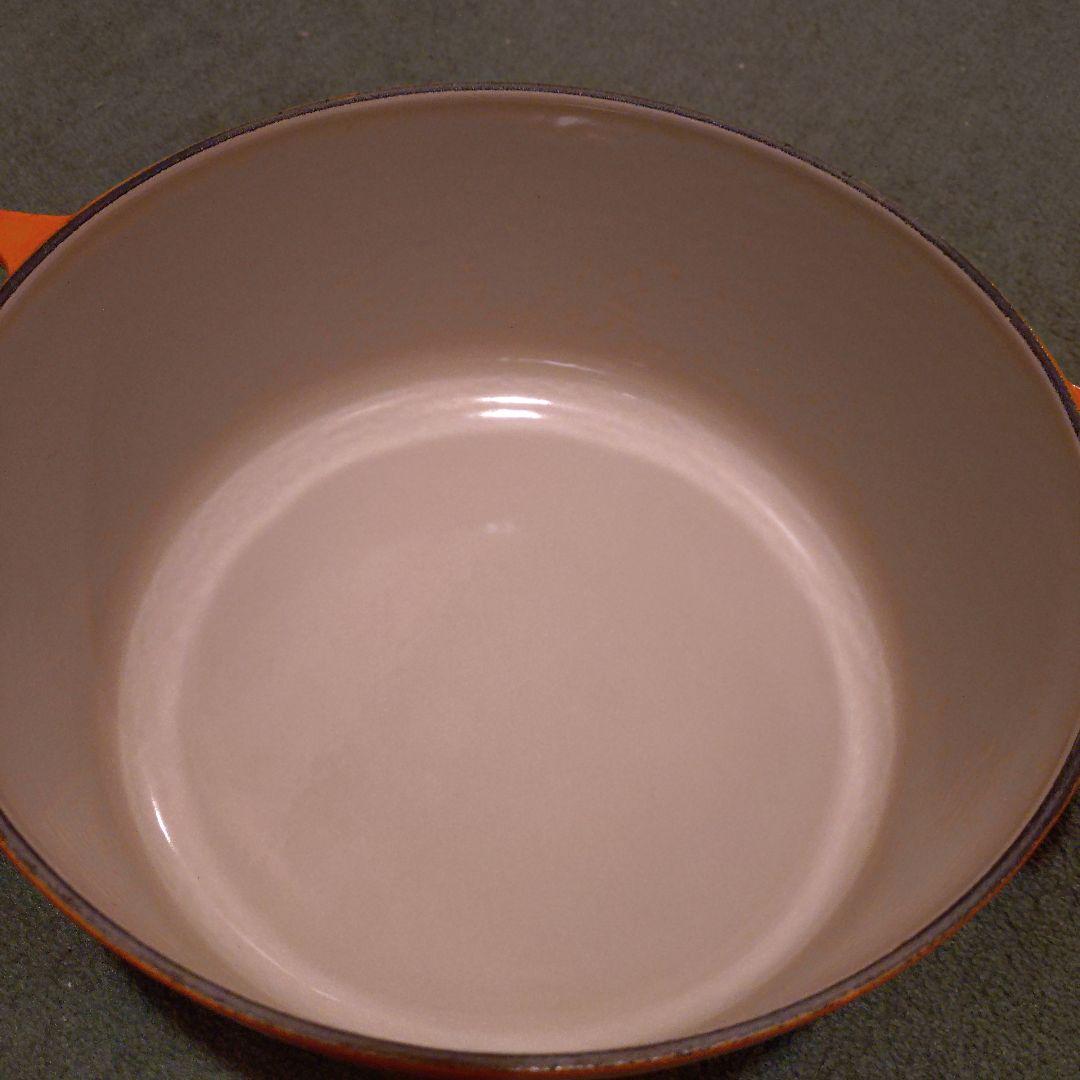 Le Creuset ル・クルーゼ　オレンジ 両手鍋 22cm