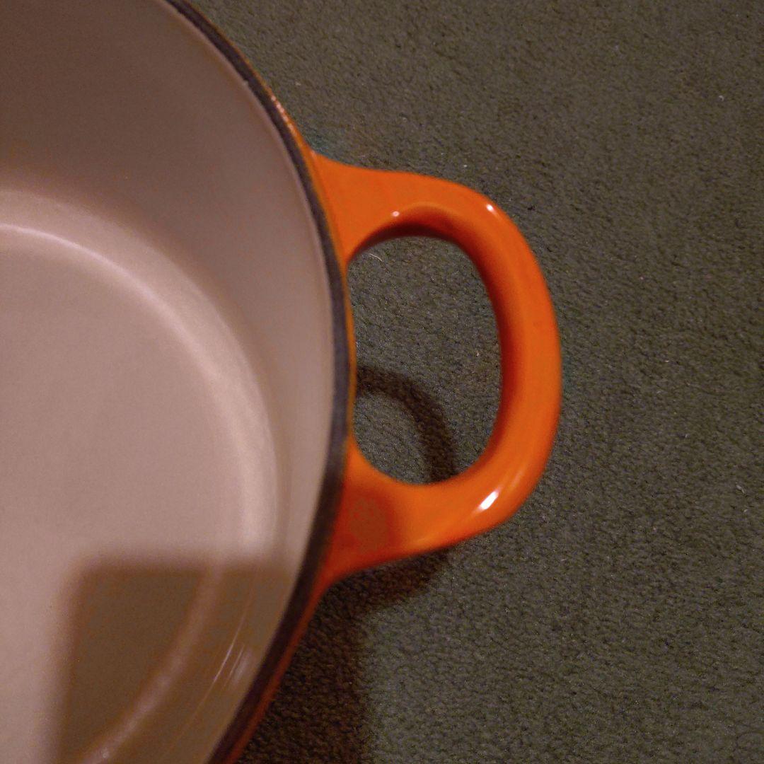 Le Creuset ル・クルーゼ　オレンジ 両手鍋 22cm