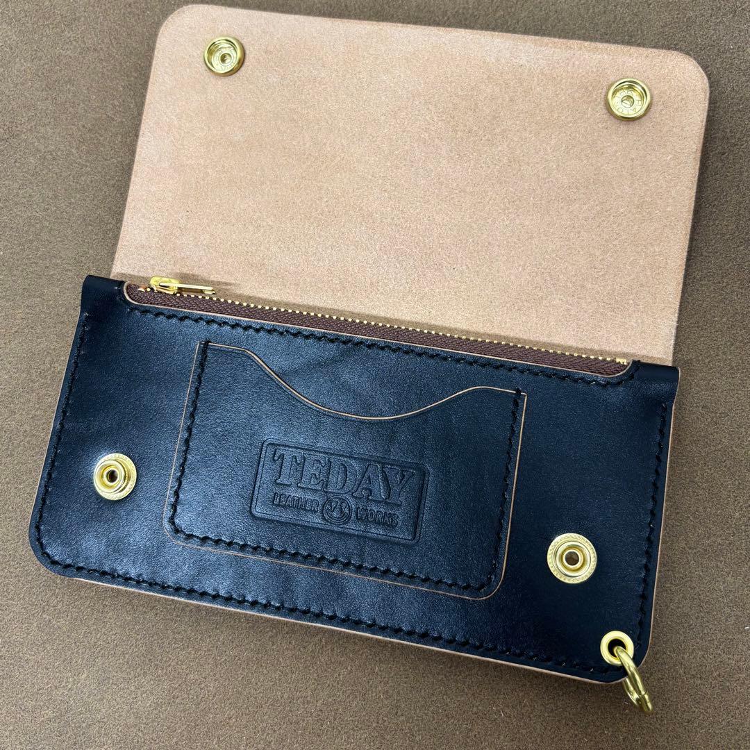 ホースハイド　トラッカーウォレット　黒　茶心　3層　alps