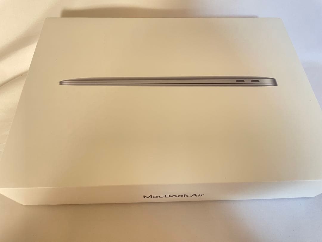 MacBook本体 M1 MacBook Air 16GB 256GB