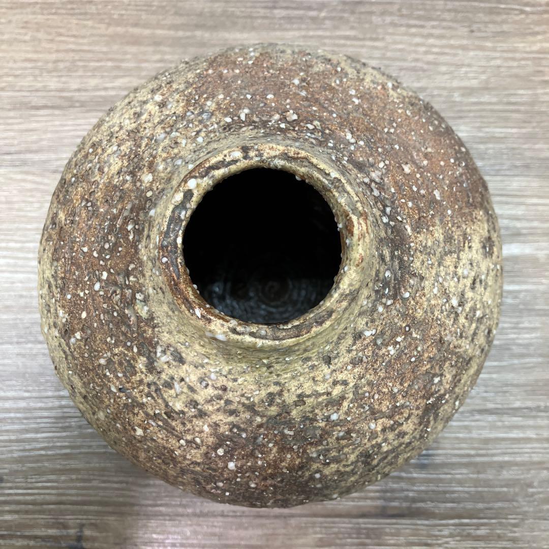 C-壁 信楽焼 作家物 焼き締め 蹲（うずくまる）壺 花器 登り窯 焼成 自然釉