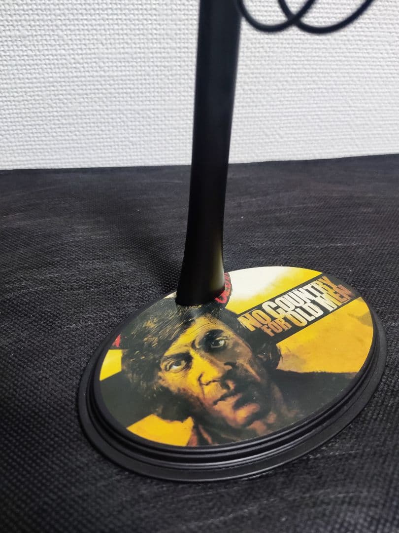 ホットトイズ PRESENT TOYS ノーカントリー ハビエルバルデム 1/6