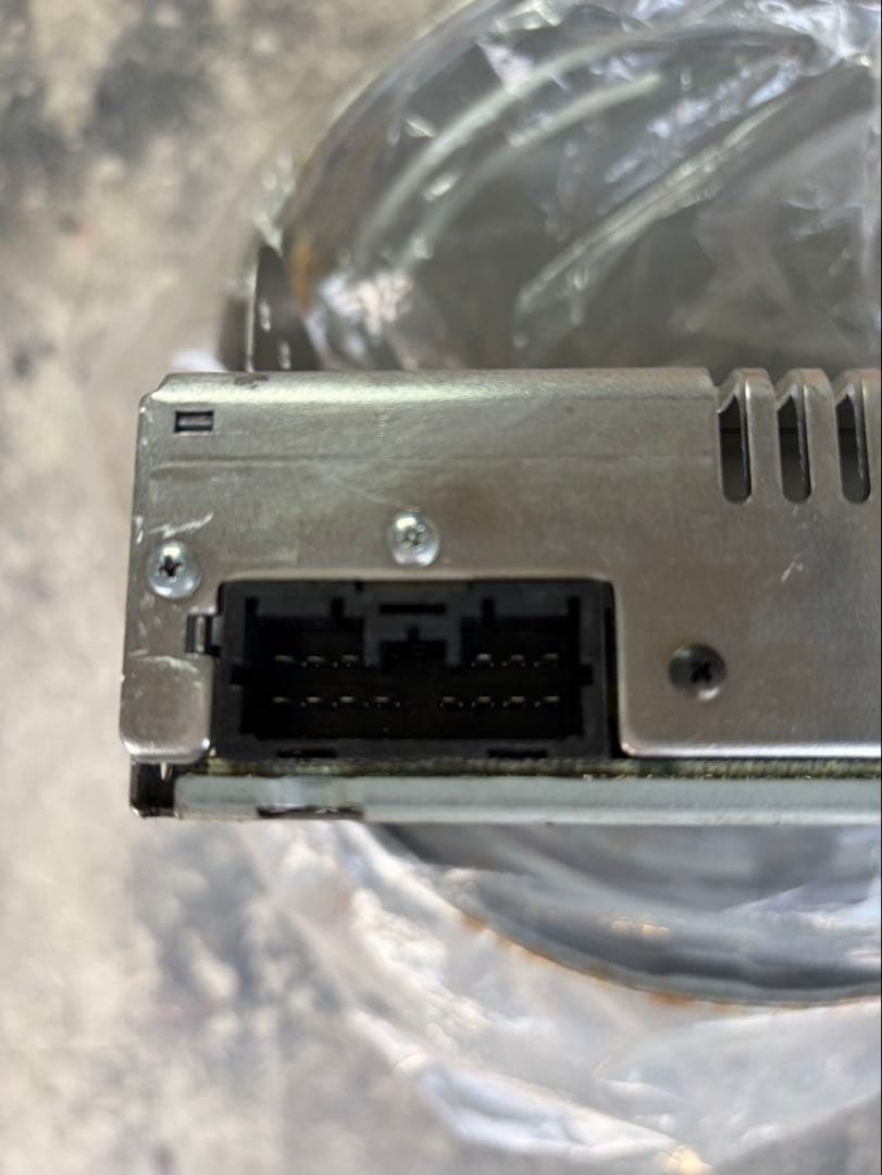 ギガ 24v 純正 AM/FM CD 日野 いすゞ 三菱ふそうUD