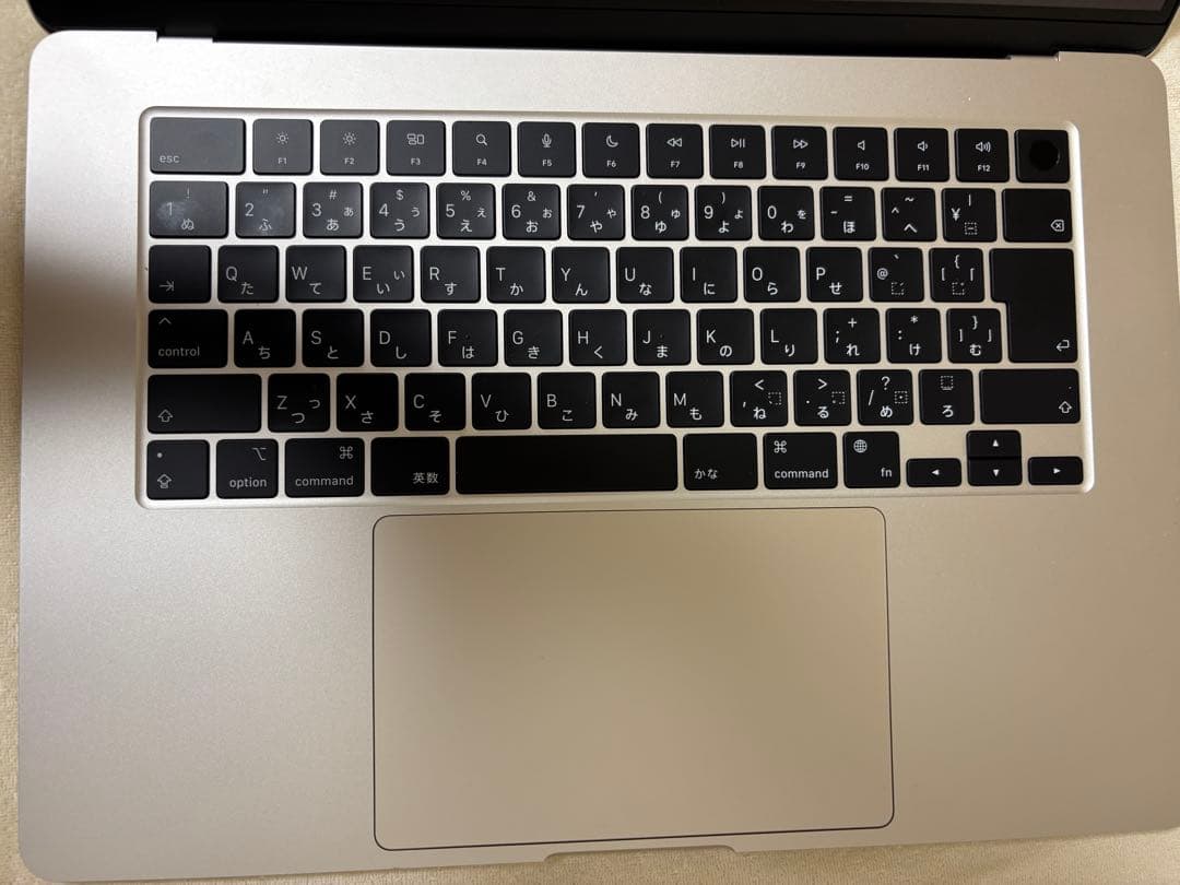 MacBookAir M2 2023 16GB256GB 15インチスターライト