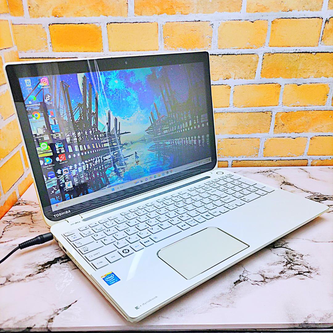 便利なタッチパネルノートパソコン❤️爆速SSD❤️メモリ8G✨ハイスぺPC