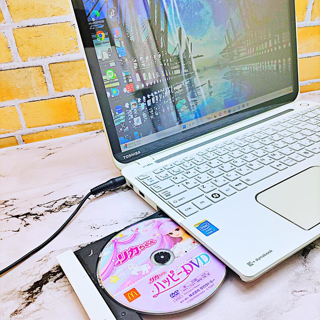 便利なタッチパネルノートパソコン❤️爆速SSD❤️メモリ8G✨ハイスぺPC