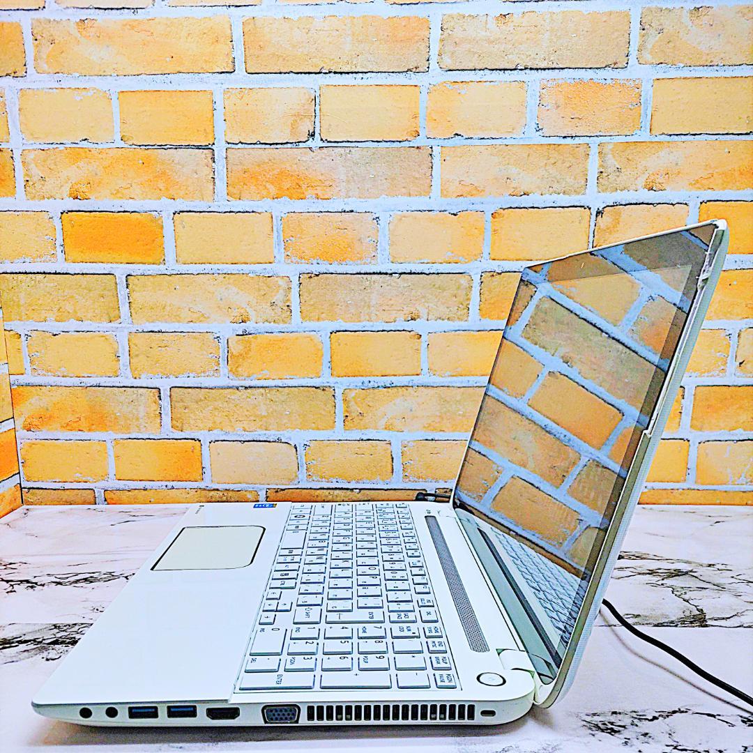 便利なタッチパネルノートパソコン❤️爆速SSD❤️メモリ8G✨ハイスぺPC