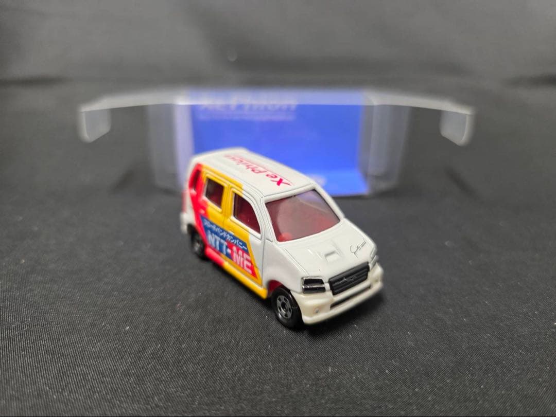 トミカ 非売品。NTT特注。ワゴンR。