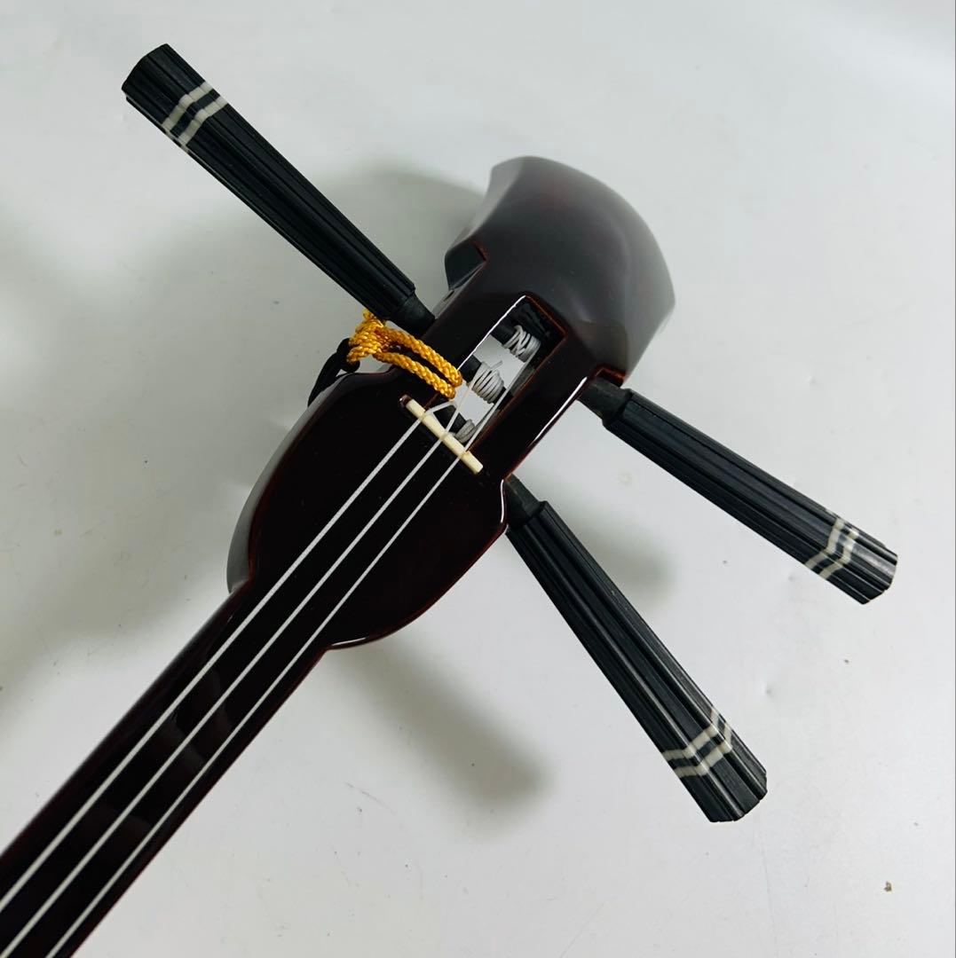 ② 沖縄三線 本蛇革 ケース付き 初心者 入門 蛇皮 本革