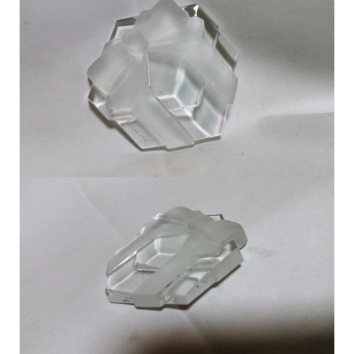 正規新古 ティファニー プレゼントBOX×リボン クリスタルペーパーウェイト