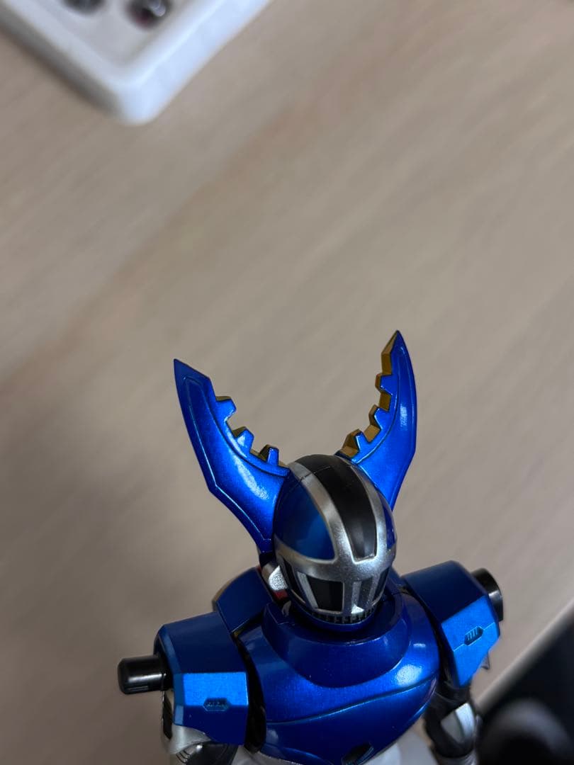 真骨彫　仮面ライダー　ガタック　ハイパーフォームs.h.figuarts