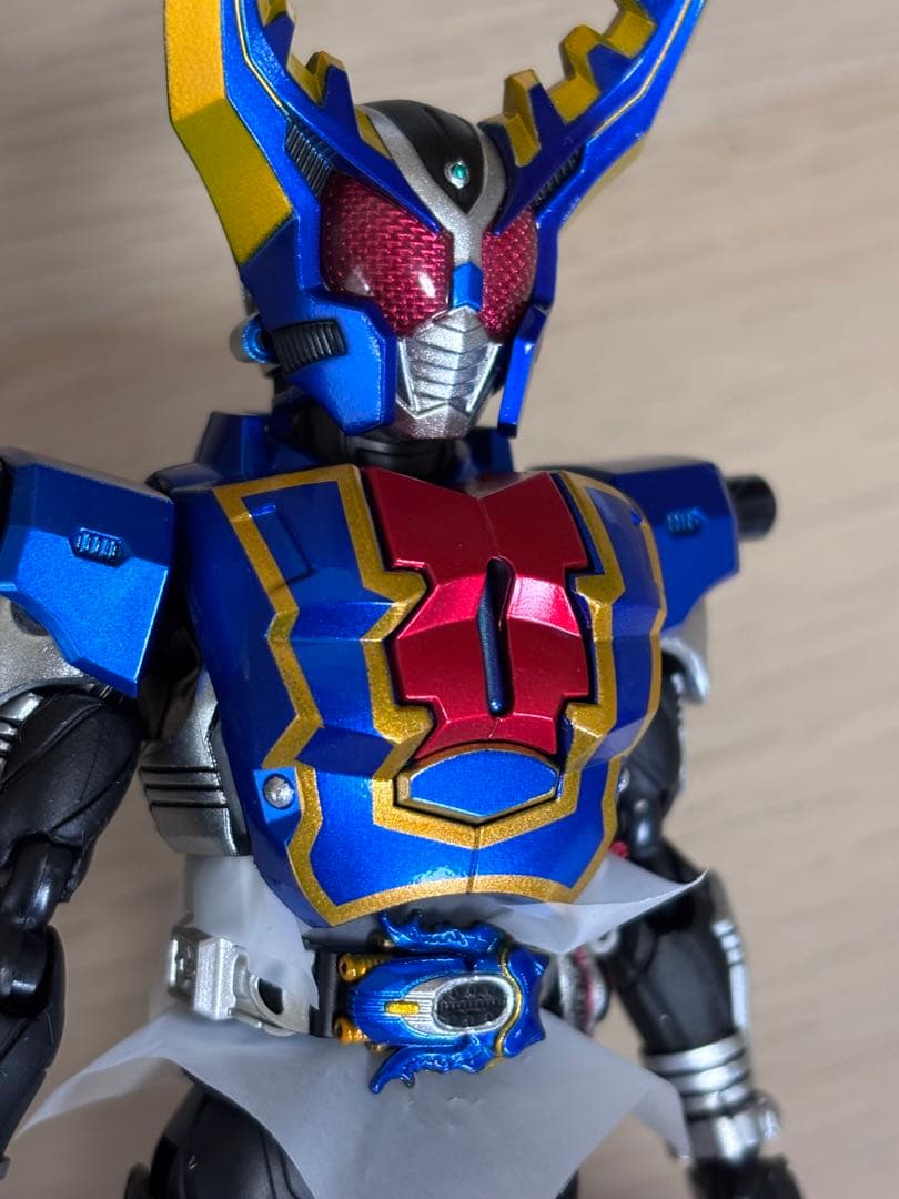 真骨彫　仮面ライダー　ガタック　ハイパーフォームs.h.figuarts