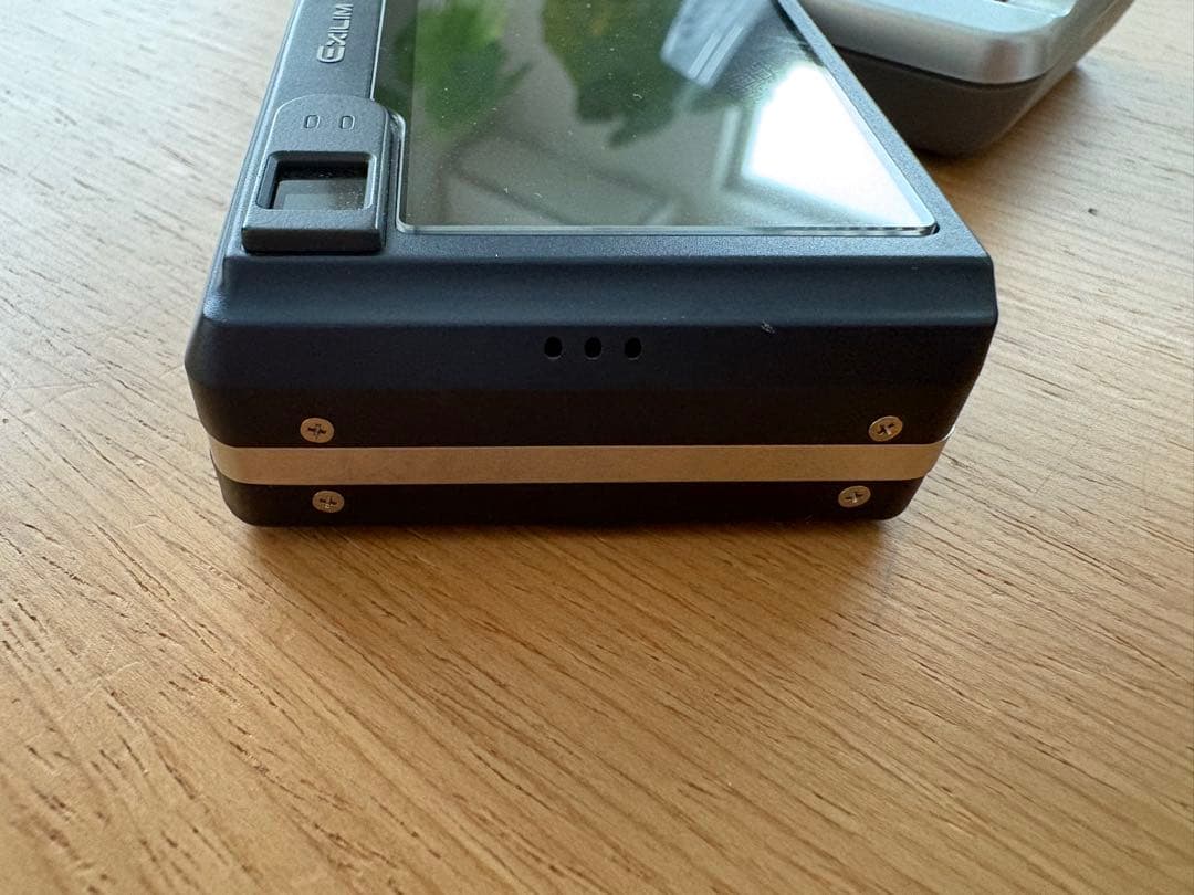 カシオ　コンパクトデジタルカメラEXILIM EX-Z55