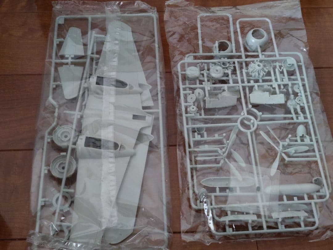 【タミヤ】1/48 HYAKUSHIKI 百式司令部偵察機Ⅲ型