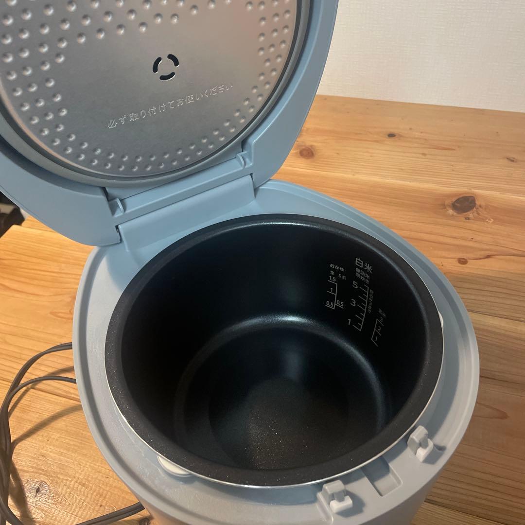 アイリスオーヤマ　炊飯器　5.5合